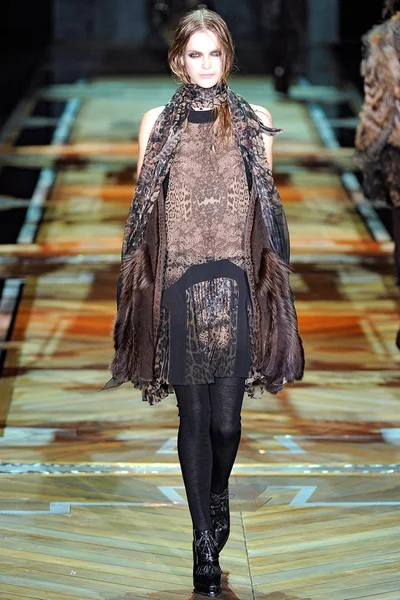 Look 31